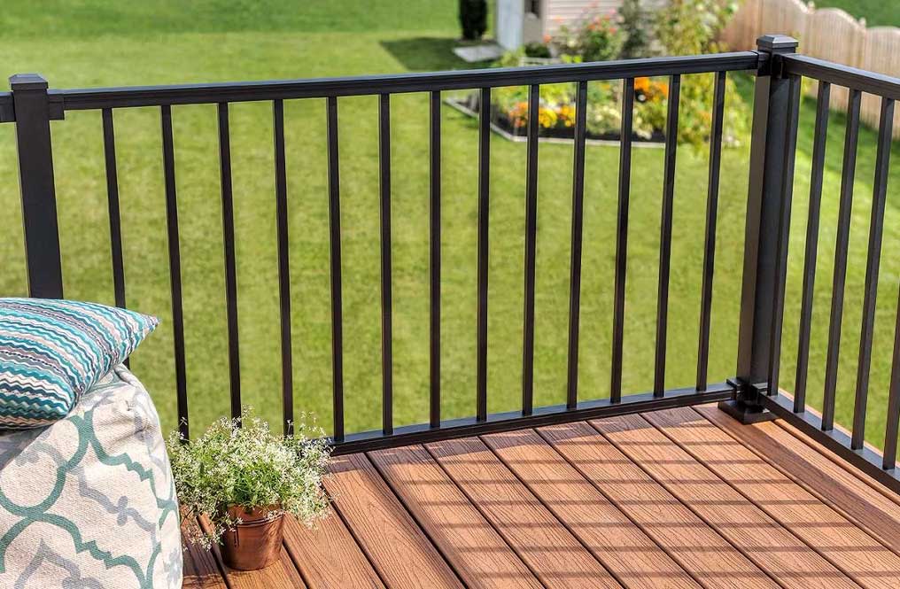 Trex Signature&reg; Railing